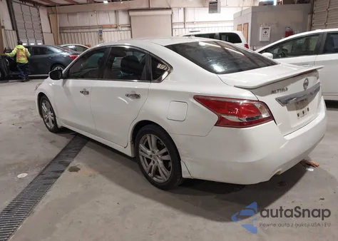 2013 Nissan Altima 3.5 Sl z USA, uszkodzony, nr VIN 1N4BL3AP4DC247108